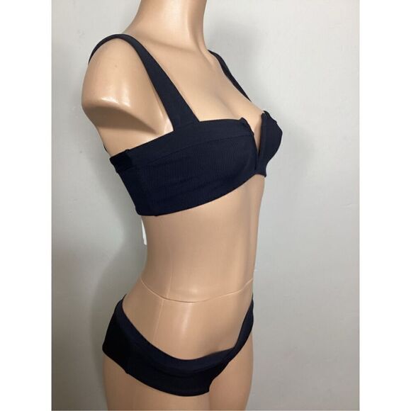 New. L*SPACE ribbed bikini set. S-top/M-bottom. Retails $187 - Picture 9 of 16
